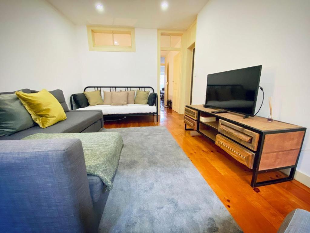 Ola Lisbon - Rato Terrace IV Apartment ภายนอก รูปภาพ