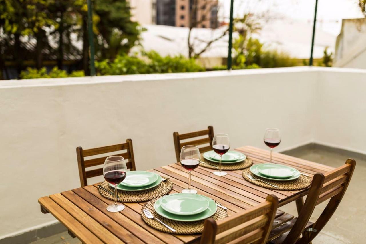 Ola Lisbon - Rato Terrace IV Apartment ภายนอก รูปภาพ