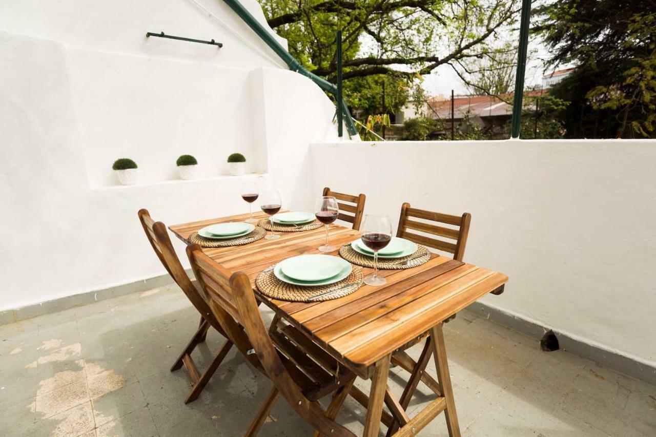 Ola Lisbon - Rato Terrace IV Apartment ภายนอก รูปภาพ